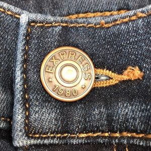 EXPRESS Mid-Rise Boot Cut Jeans with Stretch